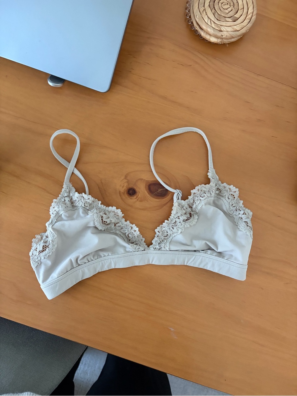 SKIMS Lace-Trim Bralette in Grey